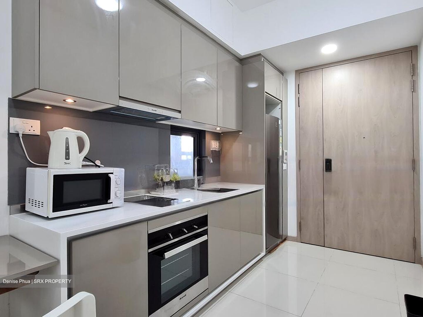 J Gateway (D22), Condominium #470163491